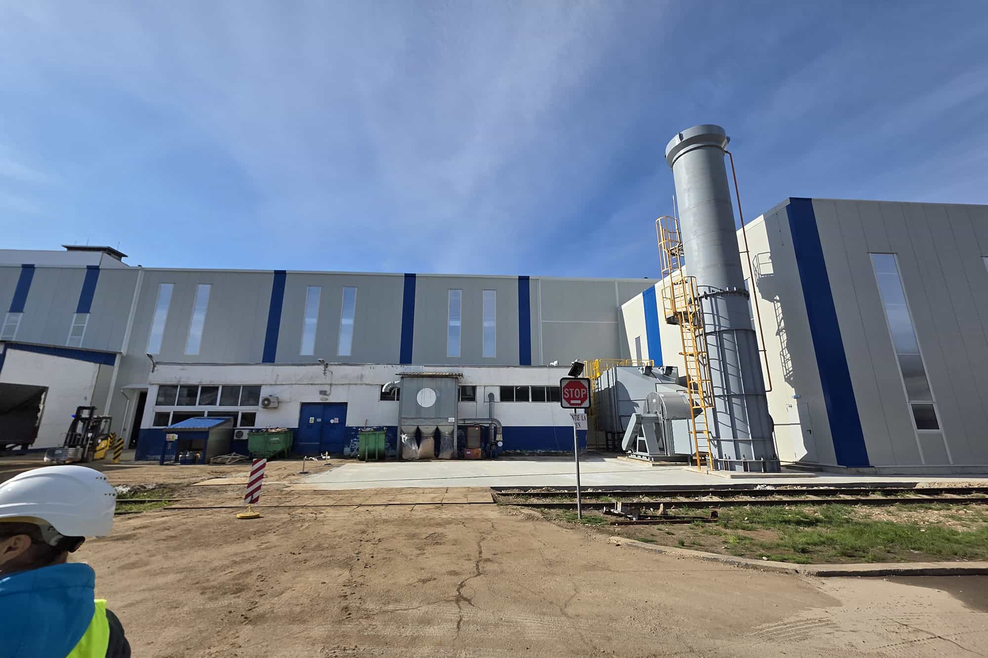 Noi facilități de producție: laminor reversibil la rece (ZM4) și linie de tratare termică de degresare (BA3)